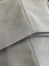 洋服のお直し　裾上げ(ロック＆まつり縫い仕上げ)