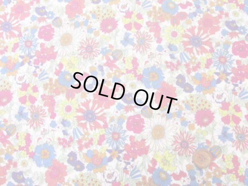 画像3: リバティー風　レトロコレクション　デザインフラワー柄　60ローン生地　ラミネート　つや消し (3)