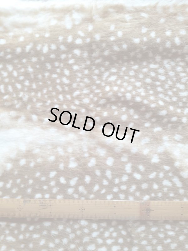 画像2: (5)日本製 フェイクファー バンビ柄はぎれ35cm The Bambi design made in Japan (2)