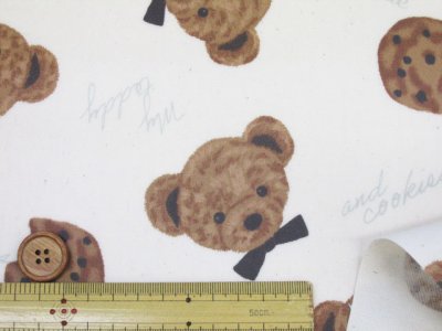 画像1: クマとクッキー くま・チョコチップクッキー・動物柄 オックス生地 ラミネート つや消し