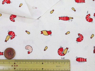 画像1: リトルアニマルワールド　エビ・アザラシ・ラッコ・動物柄 シーチング生地　コスモテキスタイル