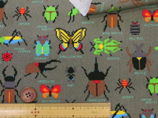 ドット絵 昆虫図鑑 カブトムシ・クワガタ・カマキリ・昆虫柄 オックス生地