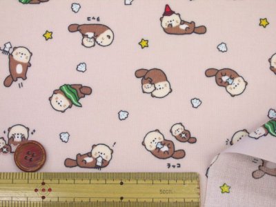 画像3: リトルアニマルワールド　エビ・アザラシ・ラッコ・動物柄 シーチング生地 ラミネート つや消し　コスモテキスタイル