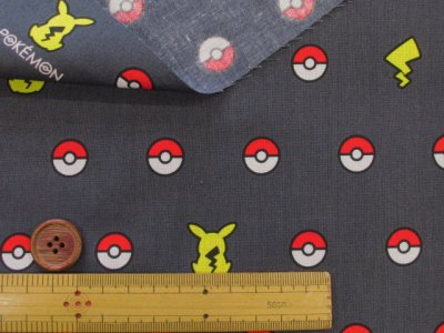 画像1: ポケットモンスター モンスターボール ピカチュウ柄 シーチング生地