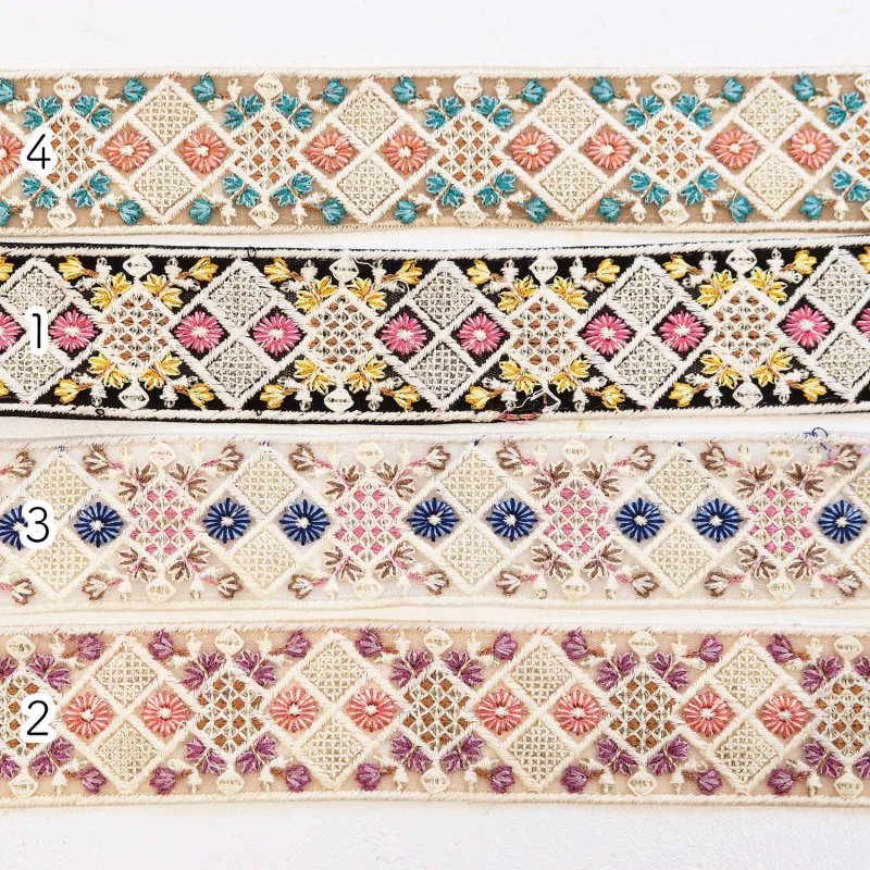画像2: 約4.5cm巾インド刺繍リボン ダイヤクロスフラワー インドリボン 刺繍 リボン テープ (2)