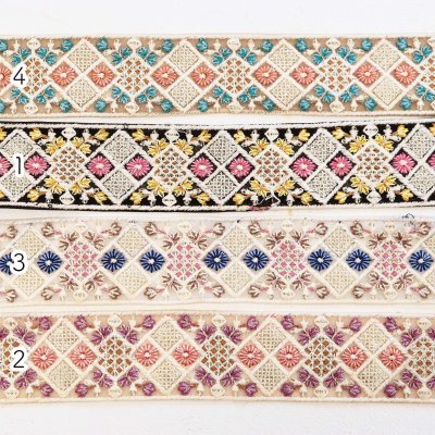 画像2: 約4.5cm巾インド刺繍リボン ダイヤクロスフラワー インドリボン 刺繍 リボン テープ