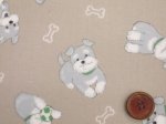 画像2: 可愛いシュナウザー ワンコ・犬柄 オックス生地 (ベージュ) ラミネート　つや消し コスモテキスタイル (2)