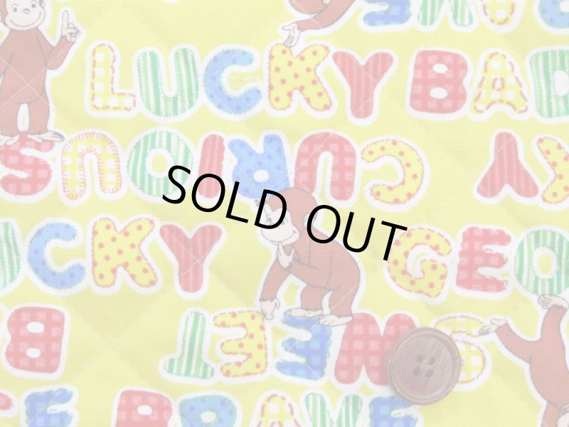 画像2: おさるのジョージ　アルファベット柄　オックス生地 (イエロー)  半針キルト (2)