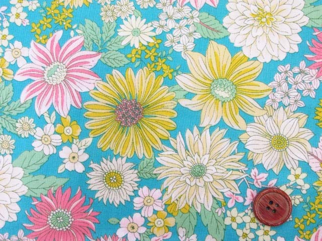 3 リバティー風 フラワーブルーム 花柄 シーチング生地 はぎれ80cm ミントグリーン 3 リバティー風 フラワーブルーム 花柄 シーチング生地 はぎれ80cm ミントグリーン