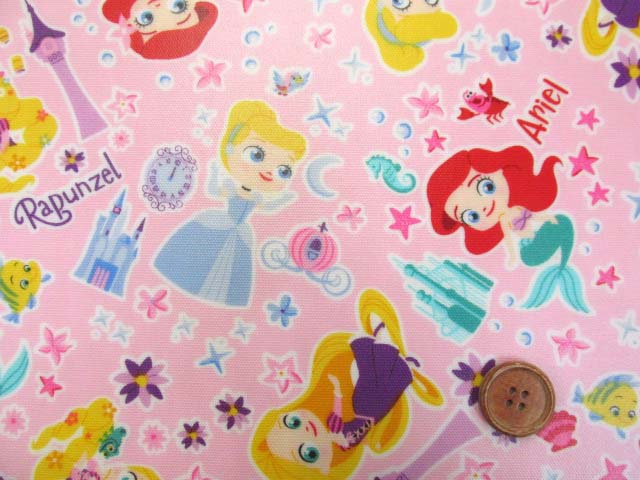 19年 ディズニー プリンセス スウィートポップ柄 オックス生地 ラミネート 半ツヤ はぎれ１ｍ
